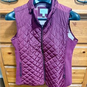 Market & Spruce Women's Quilted Vest - Burgundy